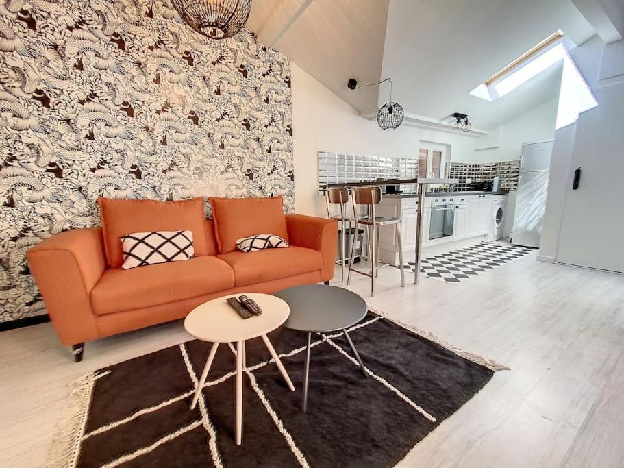 Bienvenue A La Tatoo Room Bourgoin-Jallieu Luaran gambar